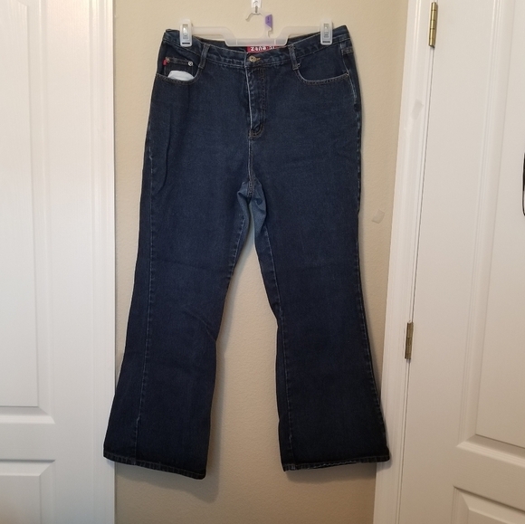 Vintage Zana Di High-Waisted Flare Jeans Size 16 Dark Wash Y2K 38x30 - Picture 1 of 8
